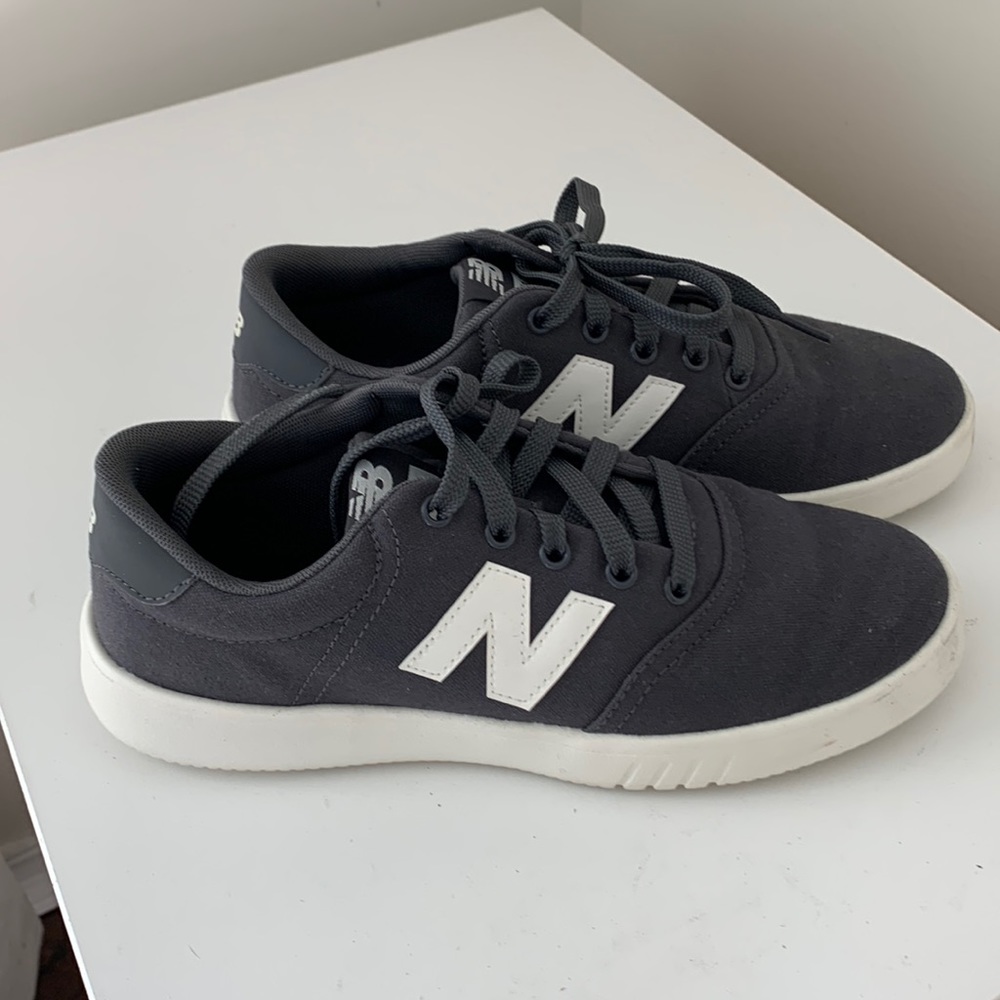 New Balance Grey And White Sneakers Gem